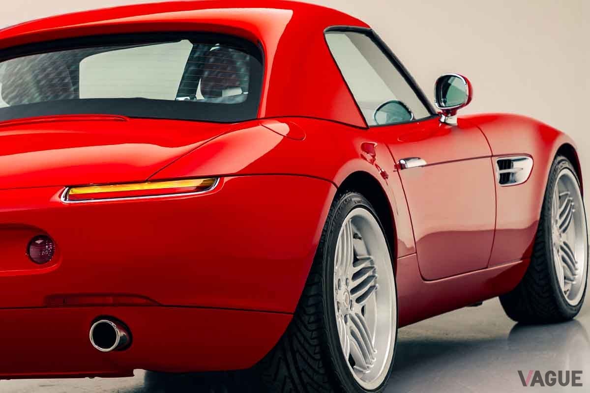 007』のボンドカーにアルピナ版があった！ BMW「Z8」ベースの