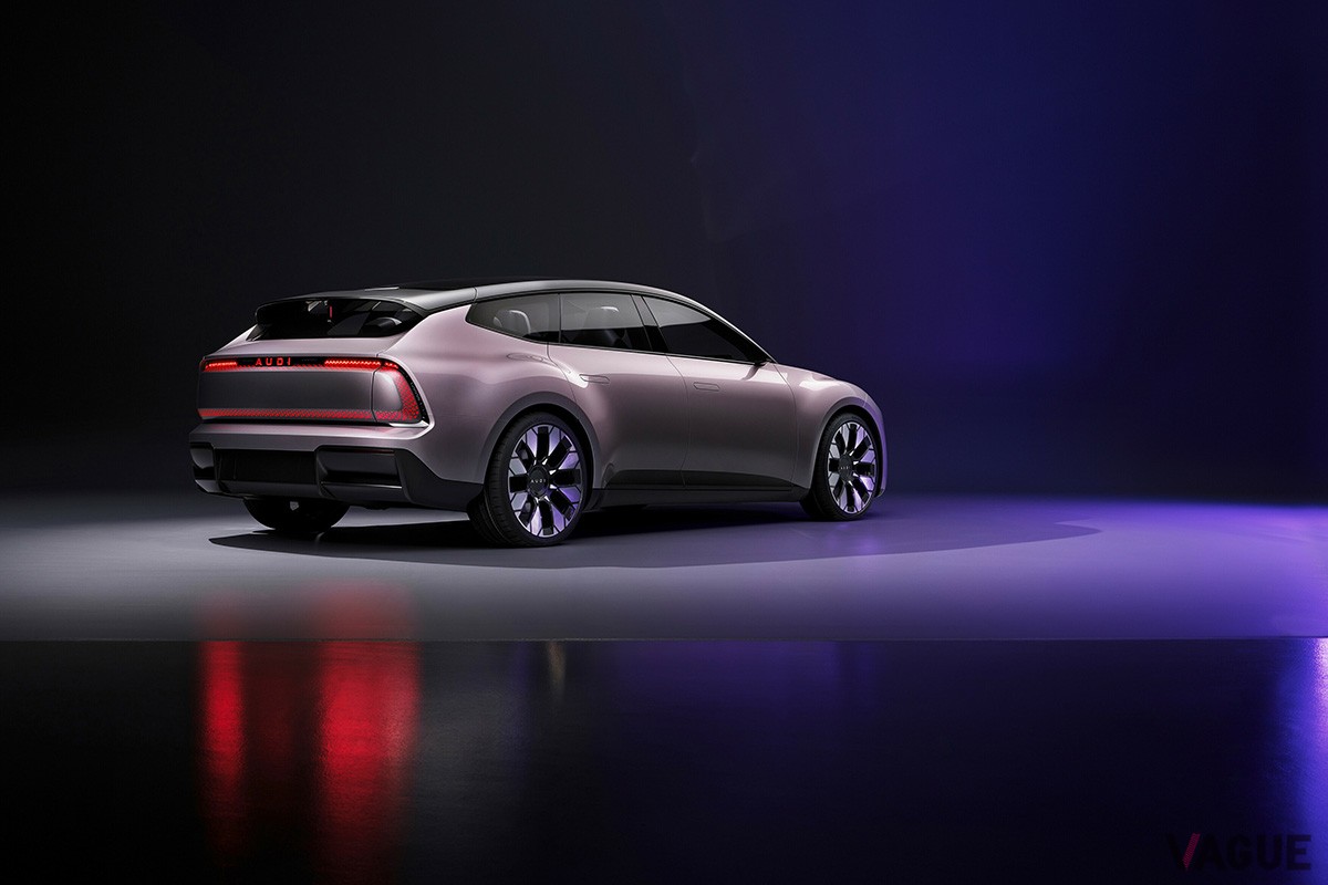 2024年11月に広州モーターショーで世界初公開された「AUDI Eコンセプト」