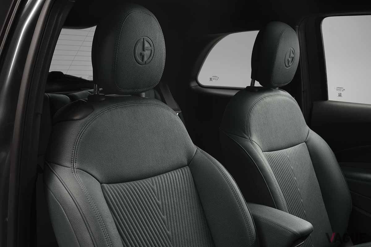 米国で公開された「フィアット500e ジョルジオ アルマーニ コレクターズエディション」