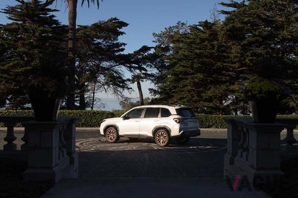 米国で世界初公開されたスバル新型「フォレスター」