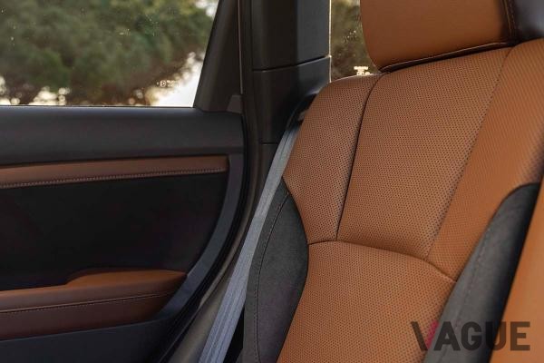 米国で世界初公開されたスバル新型「フォレスター」のインテリア