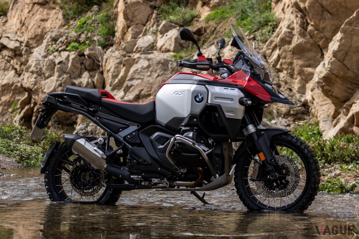 BMW ツーリングバイクⅡ（新しい相棒 【BMW R12】 って、どんな