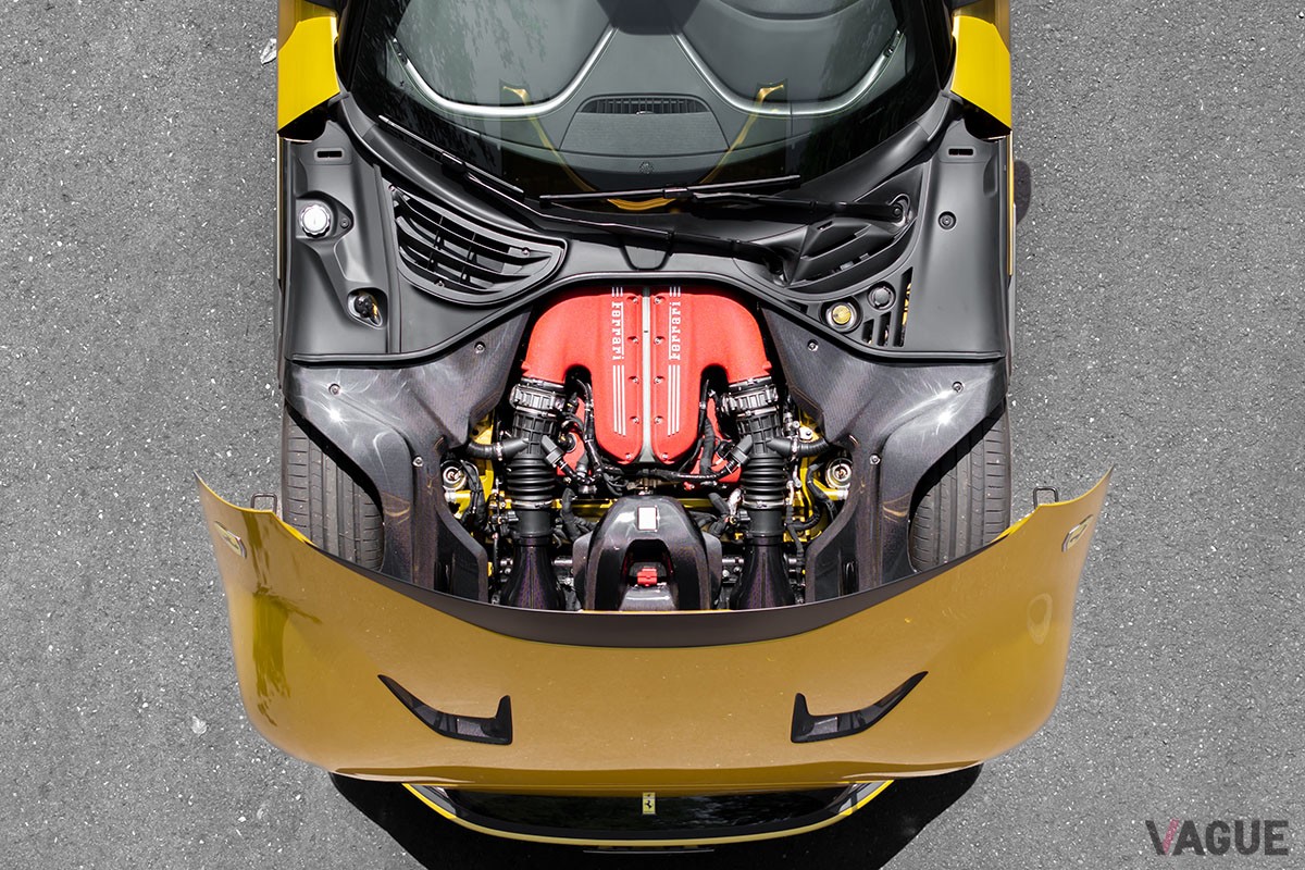 フェラーリ「ドーディチ チリンドリ」