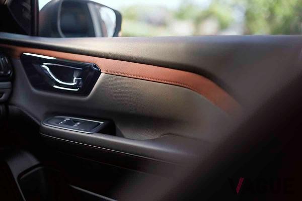 米国で世界初公開されたスバル新型「フォレスター」のインテリア