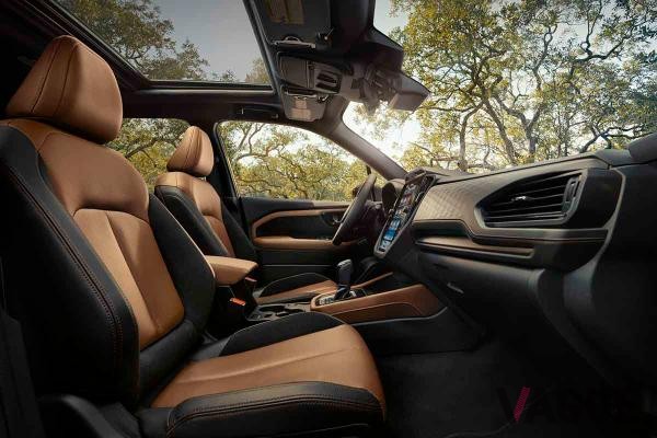 米国で世界初公開されたスバル新型「フォレスター」のインテリア