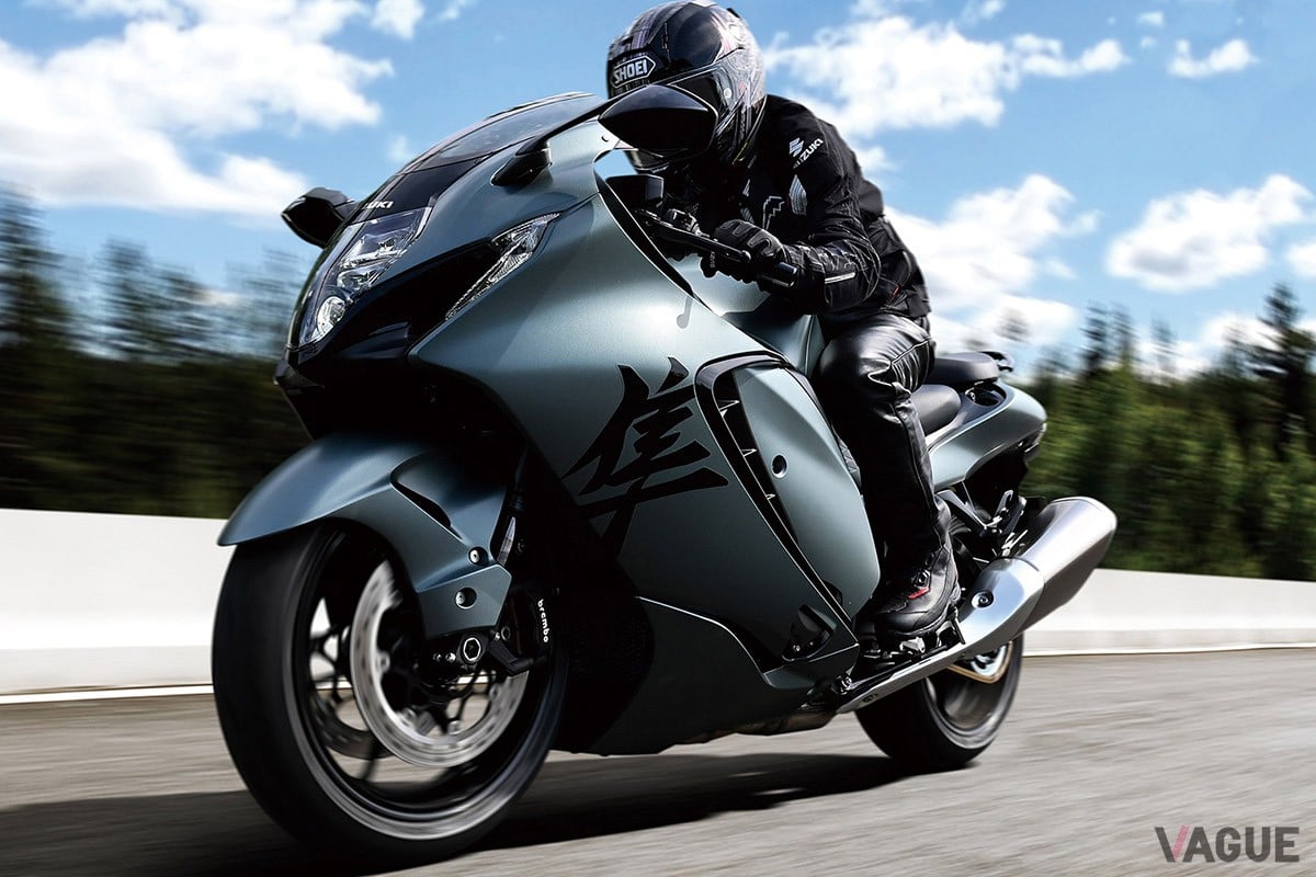 車体色を一新したスズキのフラッグシップ「Hayabusa」の2025年モデルは