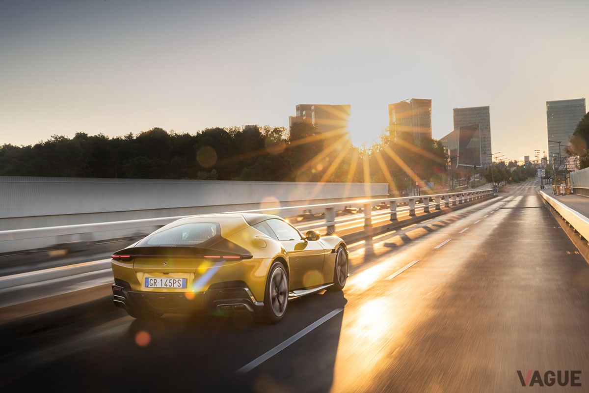 フェラーリ「ドーディチ チリンドリ」