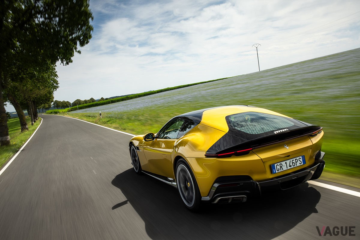 フェラーリ「ドーディチ チリンドリ」