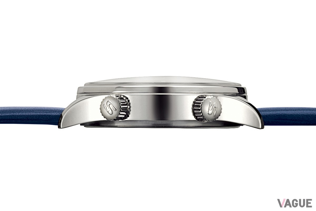 ケース厚は10.3mmとスリム