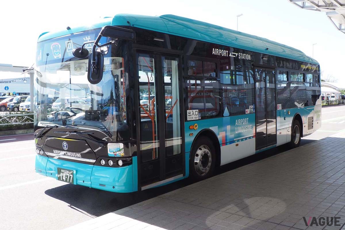 新潟駅～新潟空港を結ぶ新潟交通の「エアポートリムジン」。BYDのEVバス「K8」が使われていた