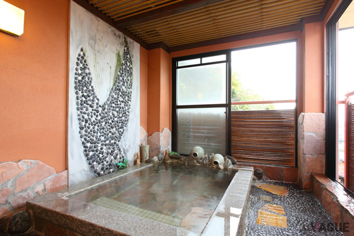 1位：「全客室半露天風呂付きの宿　浜膳旅館」【熊本県】