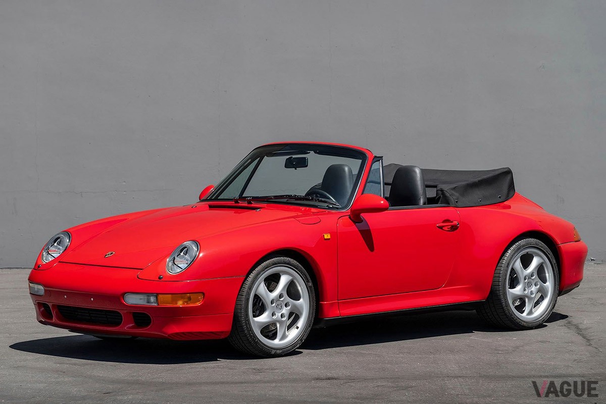 「911カレラ カブリオレ」をポルシェエクスクルーシブのワークショップが「カレラS」仕様に変更した純正ワンオフモデル（C）Broad Arrow Auctions LLC.