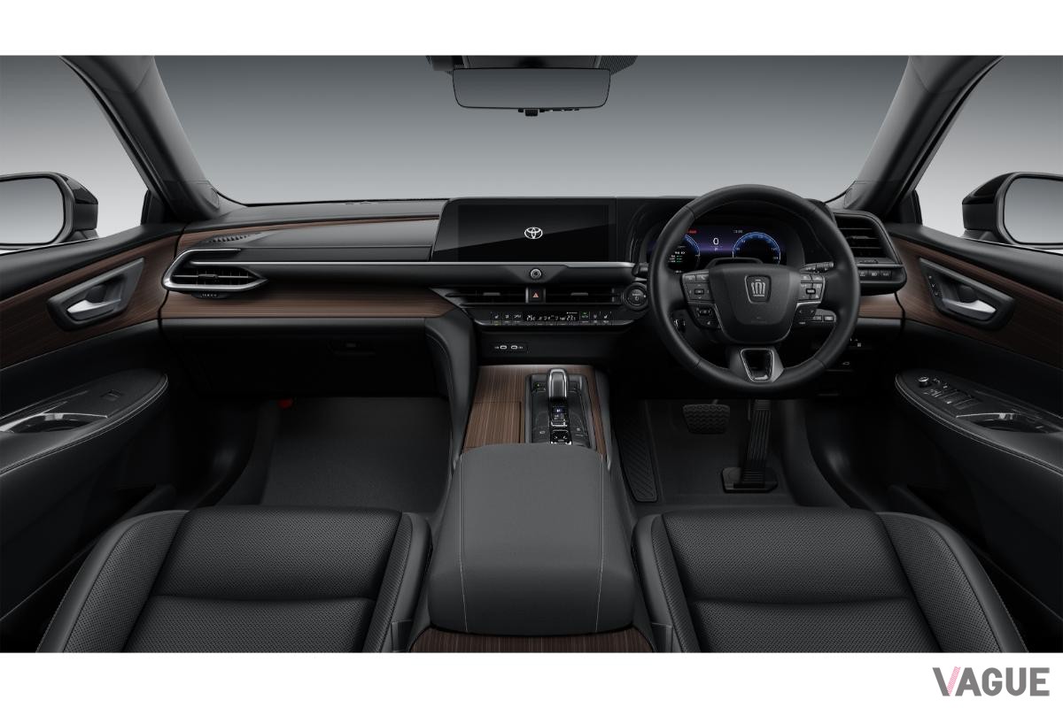 トヨタ新型「クラウンセダン」のインテリア