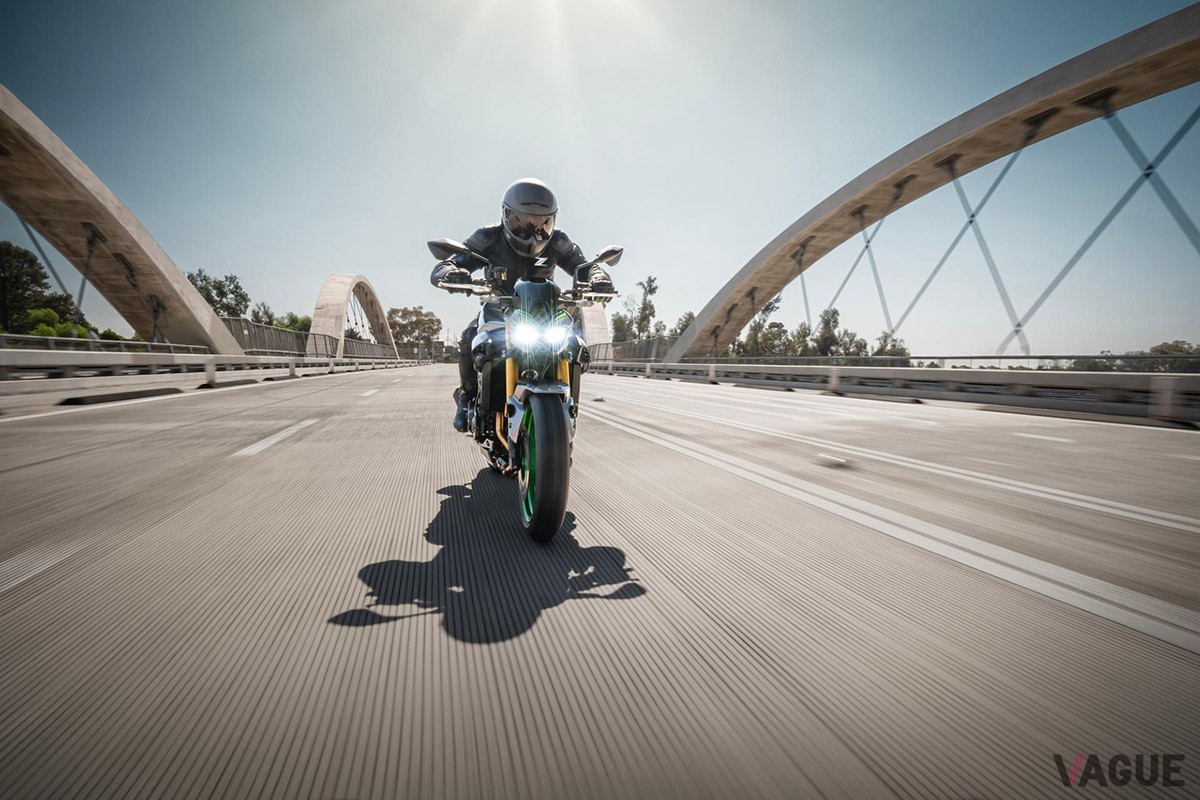 カワサキ新型「Z900」