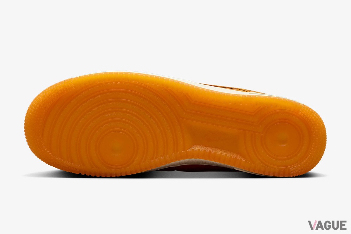 「ナイキ エア フォース 1 ’07 LV8」の新色“Russet and Sunset”