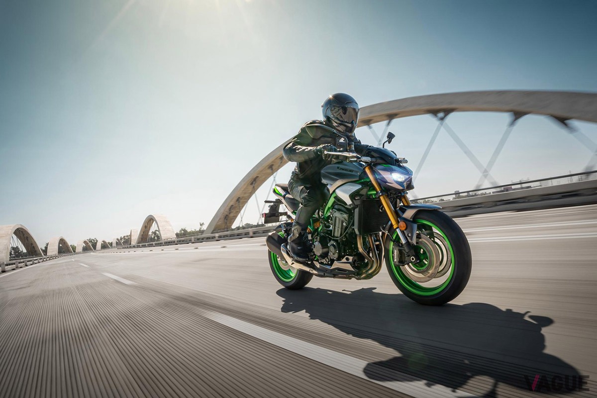 カワサキ新型「Z900」