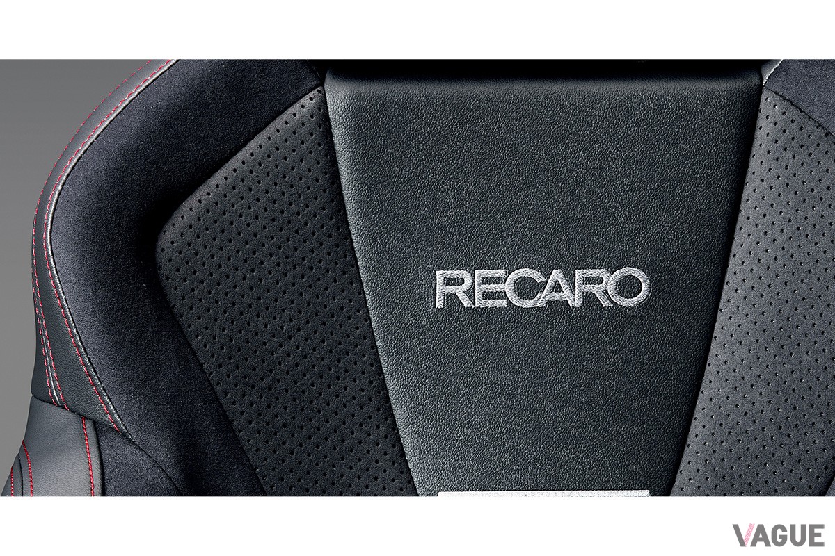 スバル新型「レヴォーグ」の「STIスポーツ R-ブラックリミテッド」