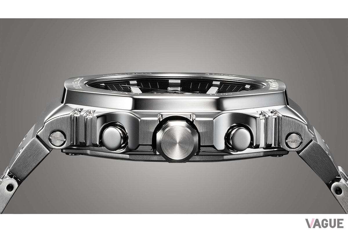 高い衝撃性能＆多機能でありながら薄型ケースに内蔵することに成功（「GMC-B2100D-1AJF」）