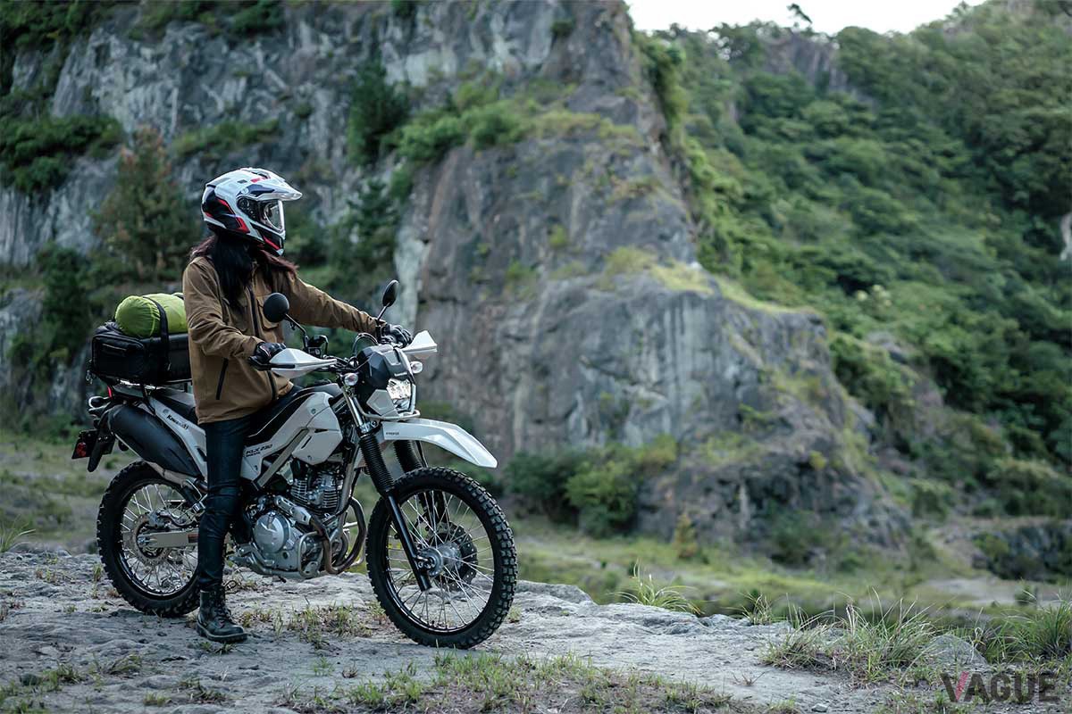 カワサキの新発想バイク「KLX230シェルパ」