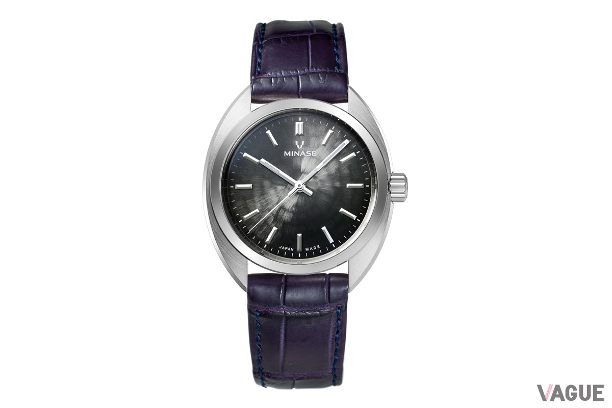 ブランド創業期のコレクションを復刻（グレー）