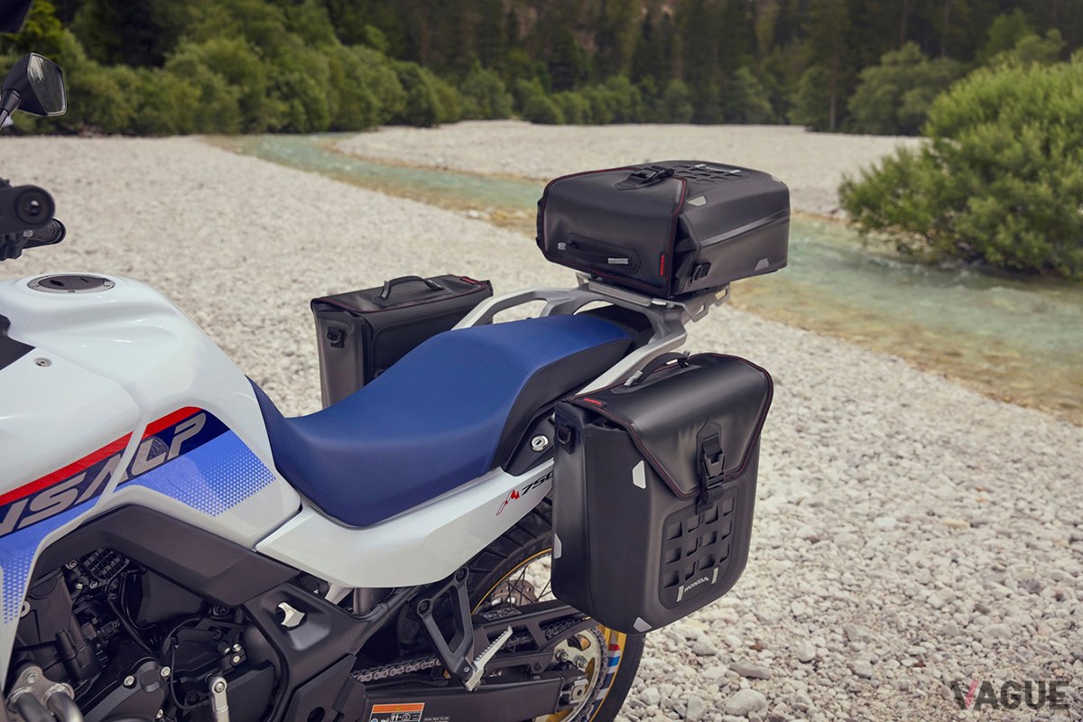 ホンダ新型「XL750 トランザルプ」