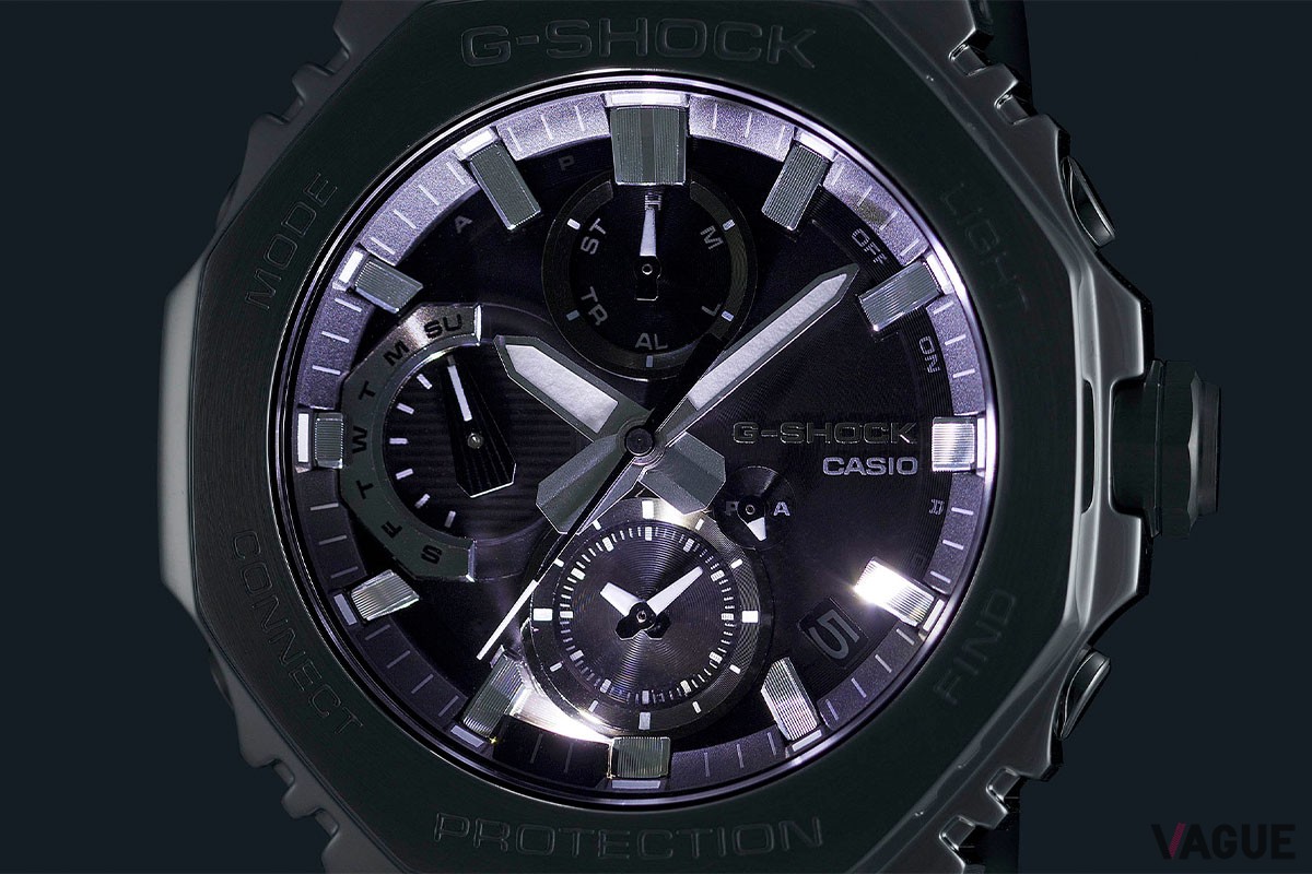 「GMC-B2100D-1AJF」のライト点灯時