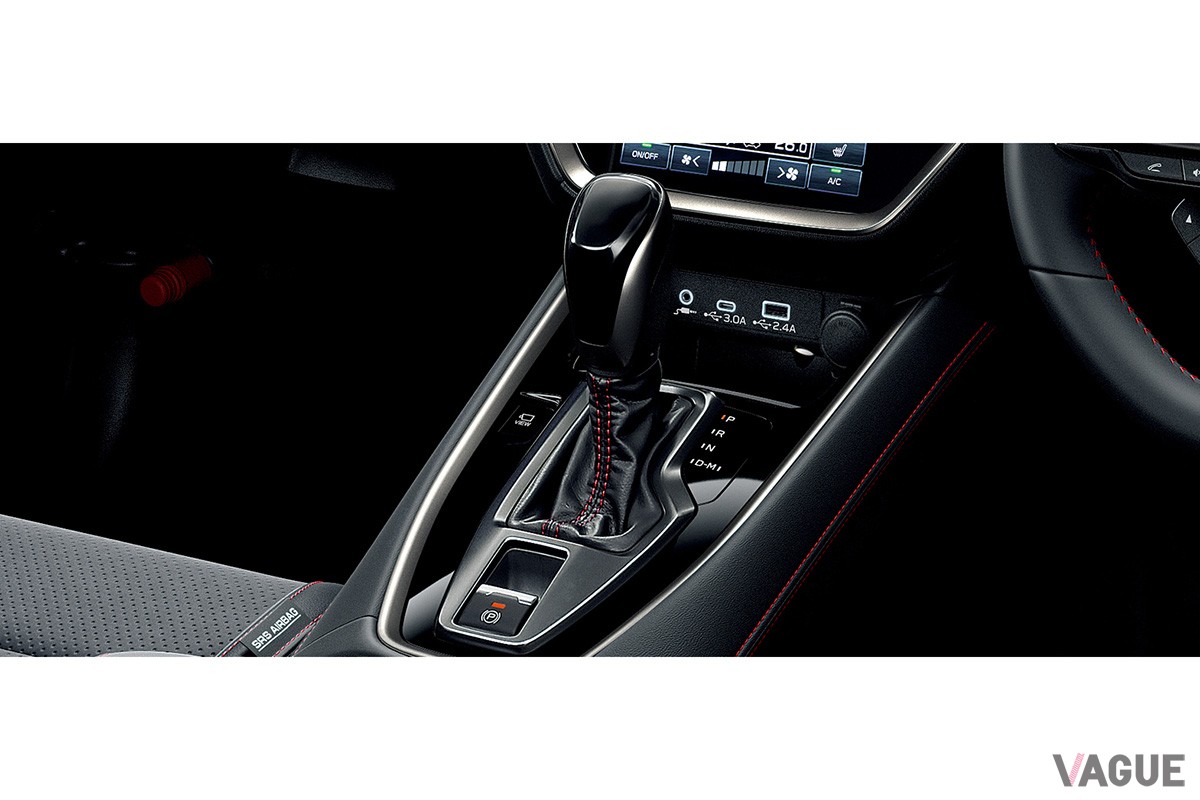 スバル「WRX S4」の「STIスポーツ R-ブラックリミテッド」
