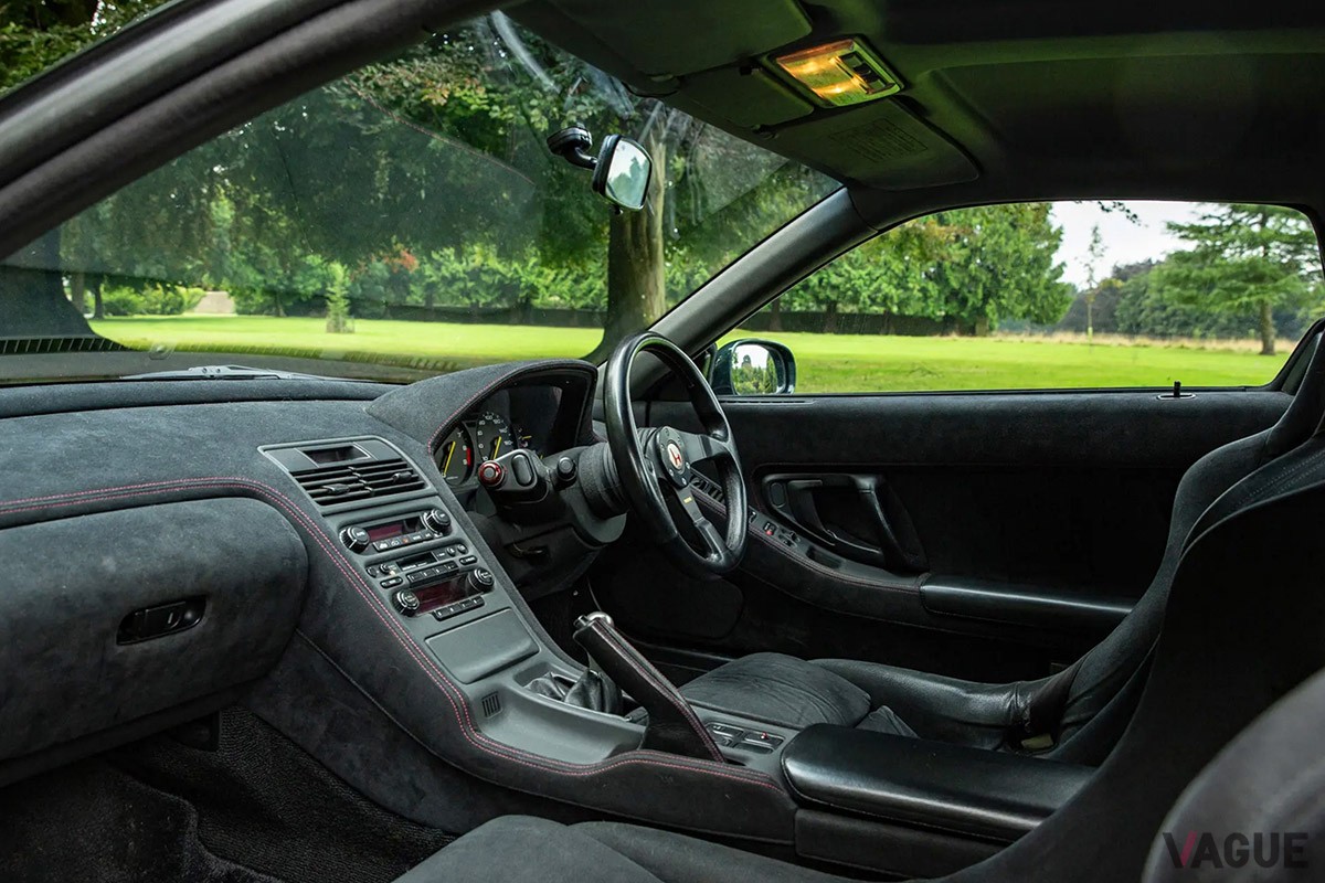 ザ・ペニンシュラ ロンドンで開催されたRMサザビーズのオークションに出品された1994年式のホンダ「NSX-R」（前期型）（C）RM サザビーズ