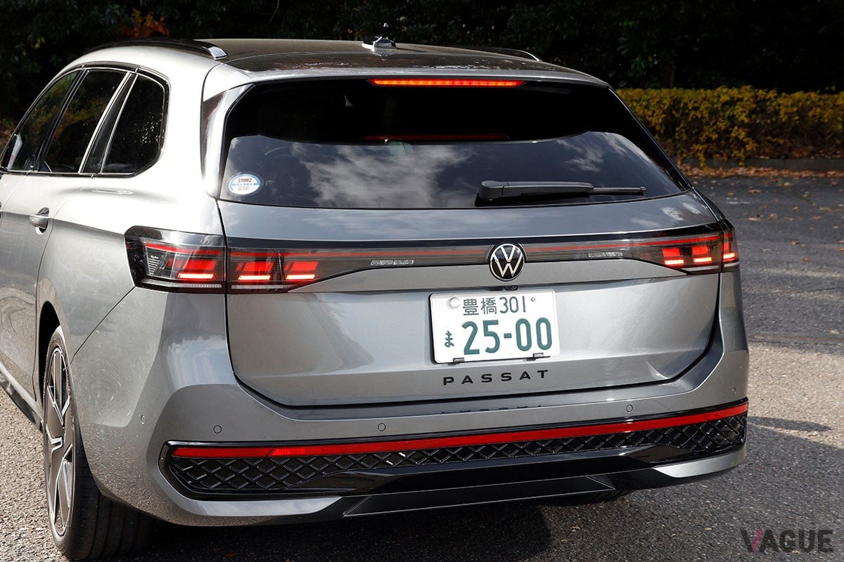VW新型「パサート」