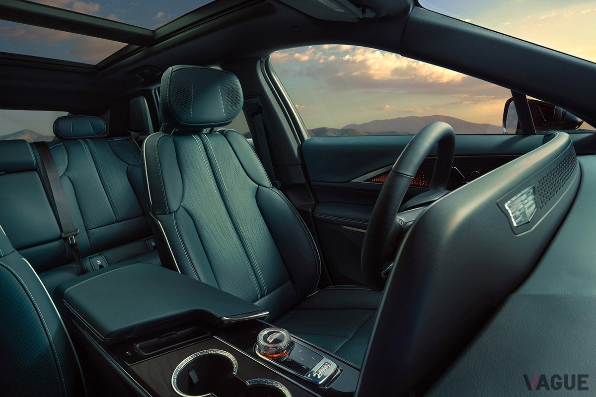 キャデラック新型「リリック」