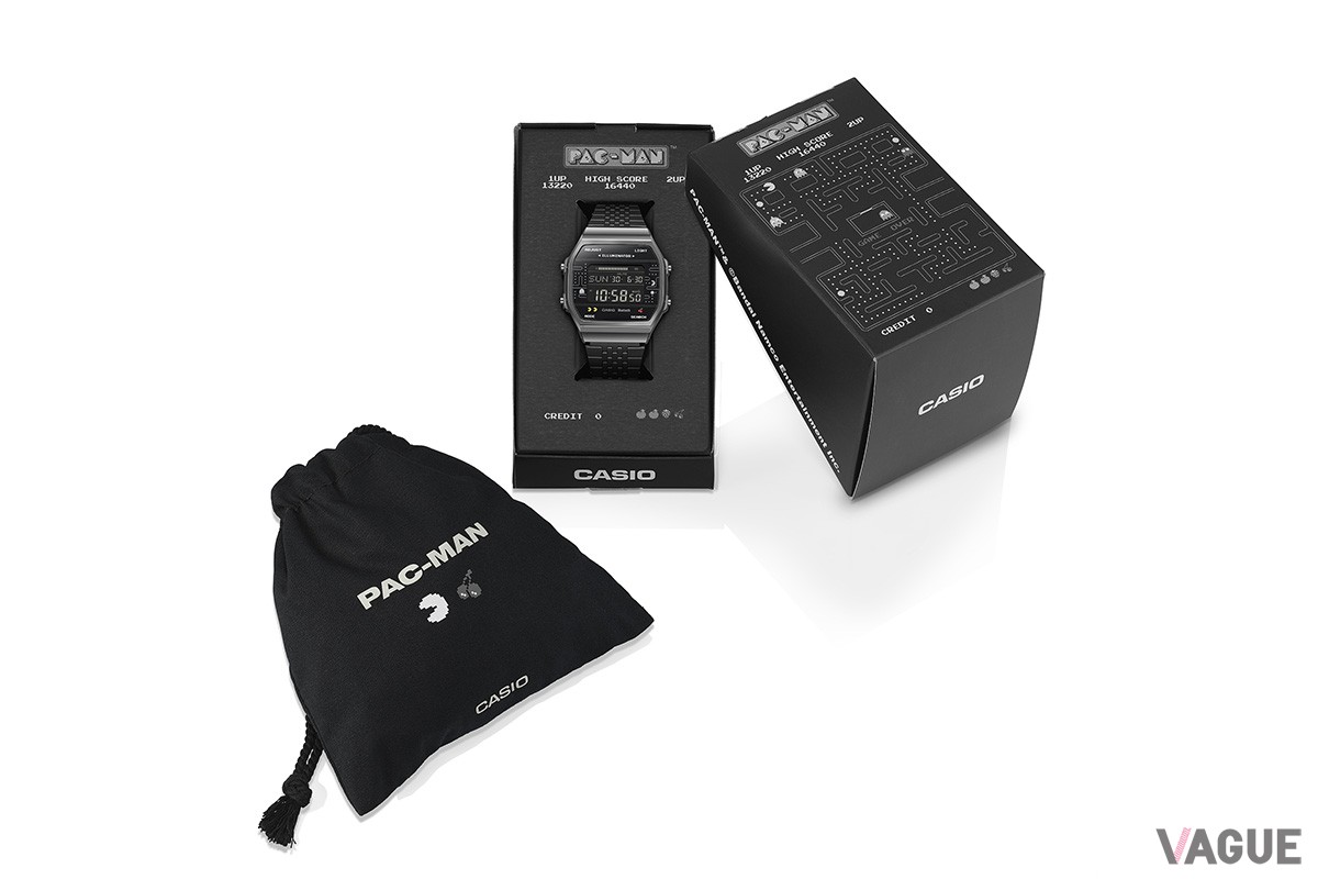 モノクロでゲーム画面を表現したスペシャルパッケージ付き