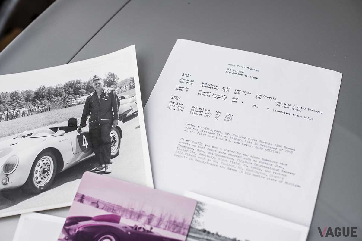 オークションに出品された1955年製ポルシェ「550スパイダー」の付属品　Remi Dargegen(c)2024 Courtesy of RM Sotheby's