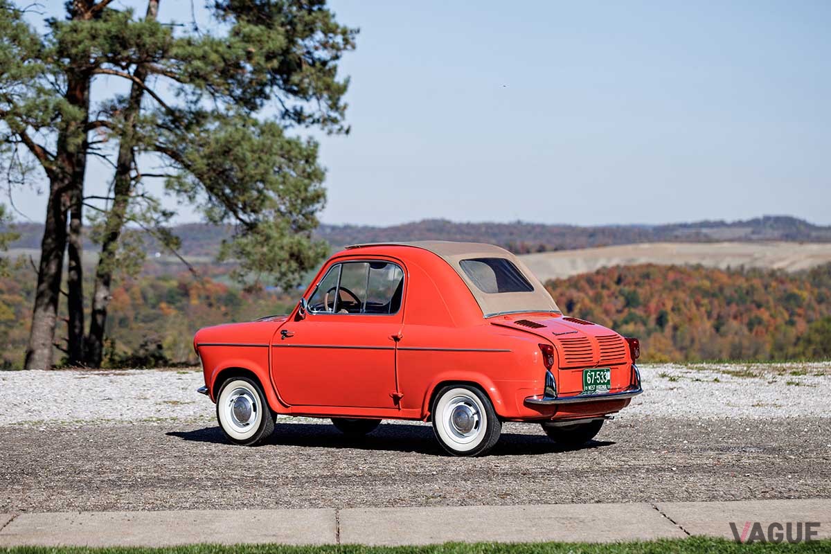 オークションに登場した1959年式「ベスパ400」Drew Shipley(c)2024 Courtesy of RM Sotheby's