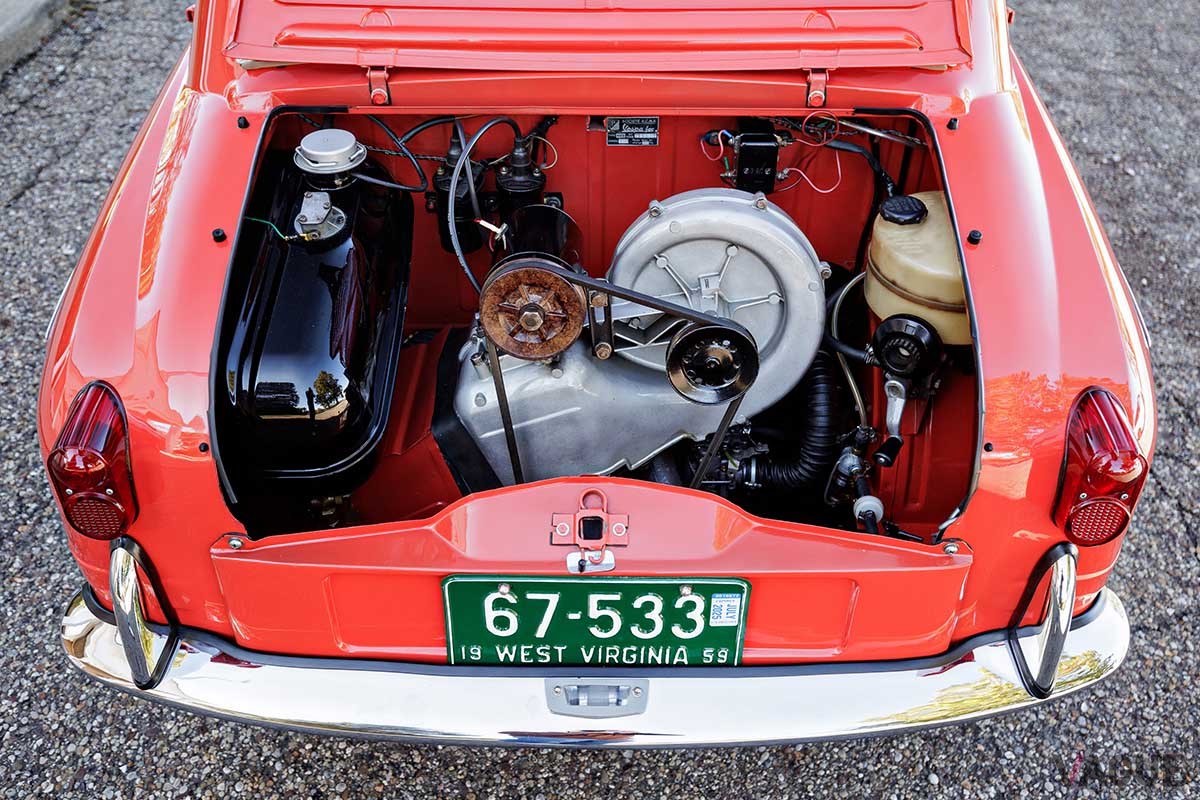 オークションに登場した1959年式「ベスパ400」Drew Shipley(c)2024 Courtesy of RM Sotheby's