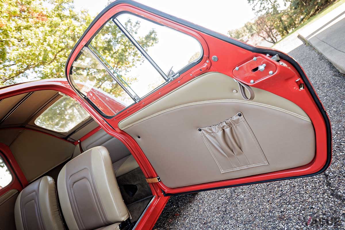 オークションに登場した1959年式「ベスパ400」Drew Shipley(c)2024 Courtesy of RM Sotheby's