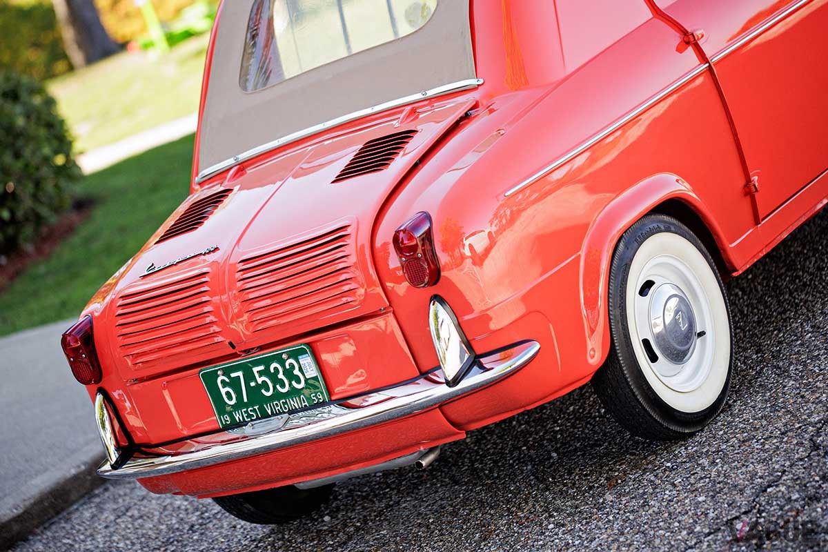 オークションに登場した1959年式「ベスパ400」Drew Shipley(c)2024 Courtesy of RM Sotheby's