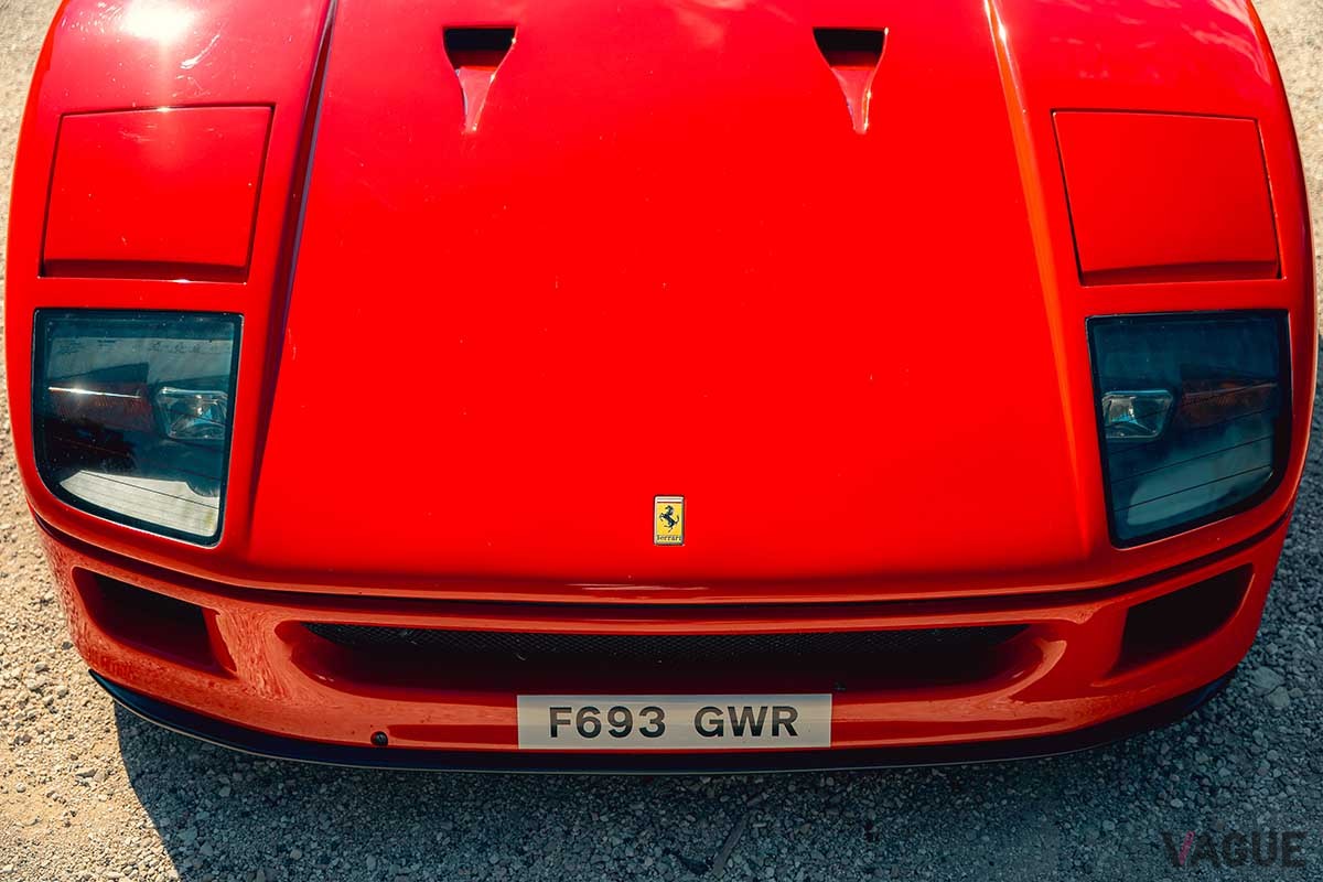 オークションに登場した1989年型のフェラーリ「F40」Simon Gosselin(c)2024 Courtesy of RM Sotheby's