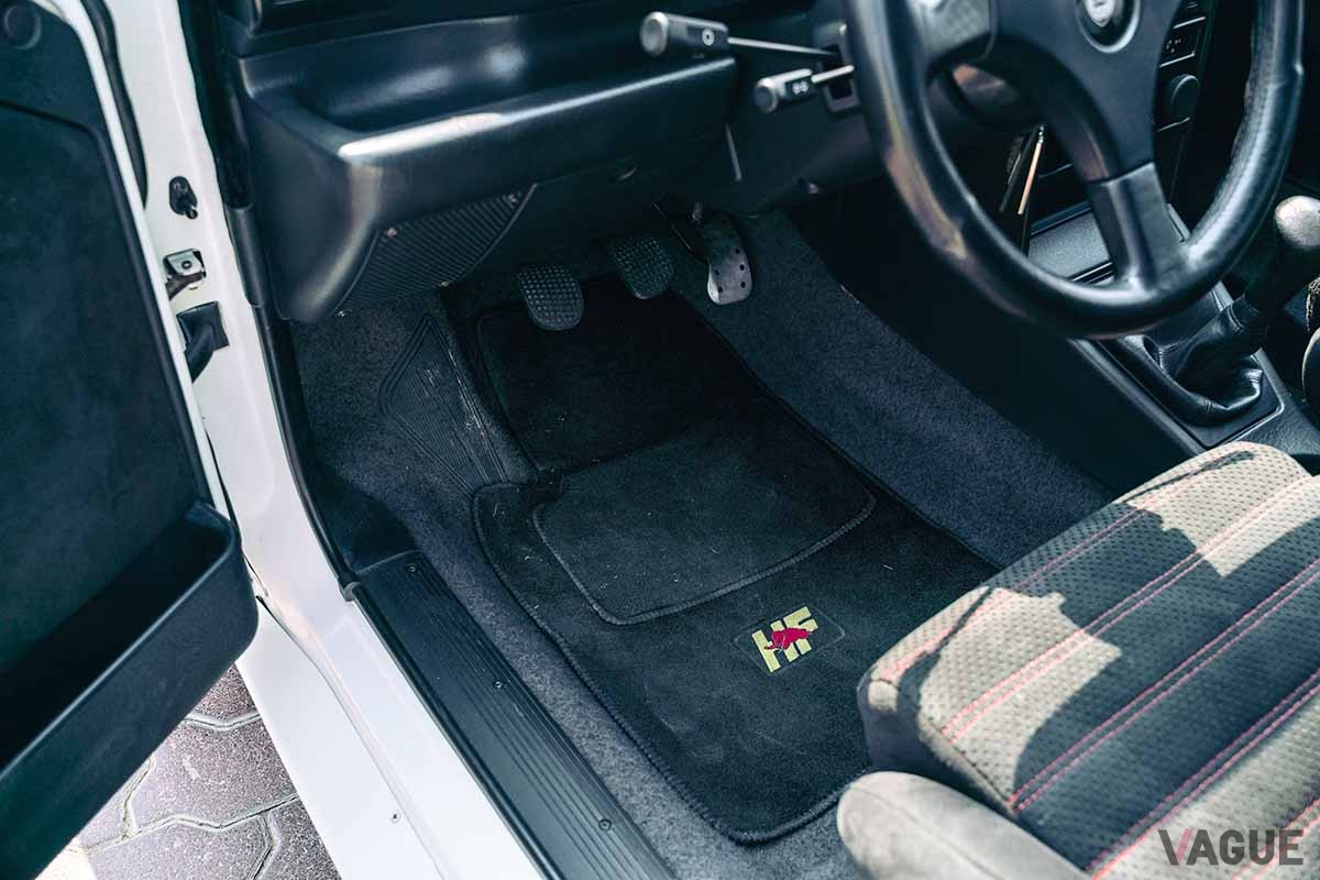 オークションに登場した1992年式ランチア「デルタHFインテグラーレ・エボルツィオーネ“マルティニ5”」Daniel Civira(c)2024 Courtesy of RM Sotheby's