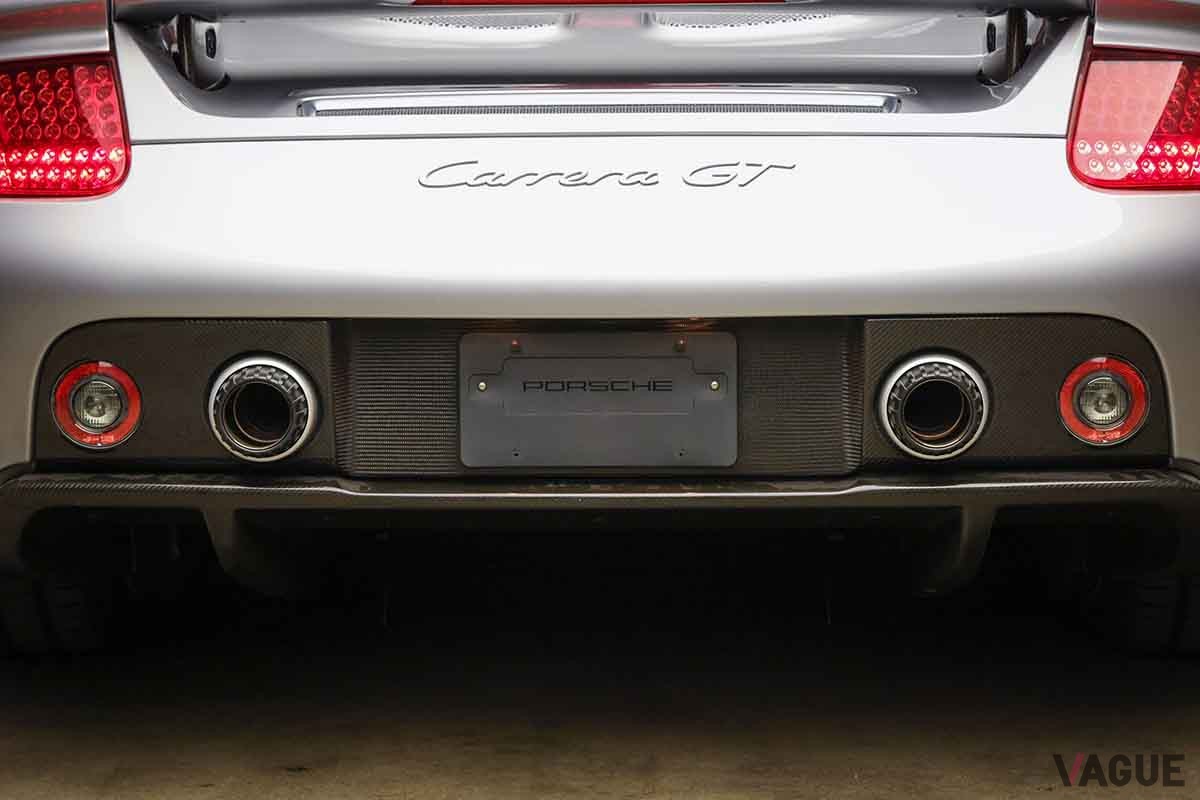 オークションに登場した2005年式ポルシェ「カレラGT」 (c)2023 Courtesy of RM Sotheby's