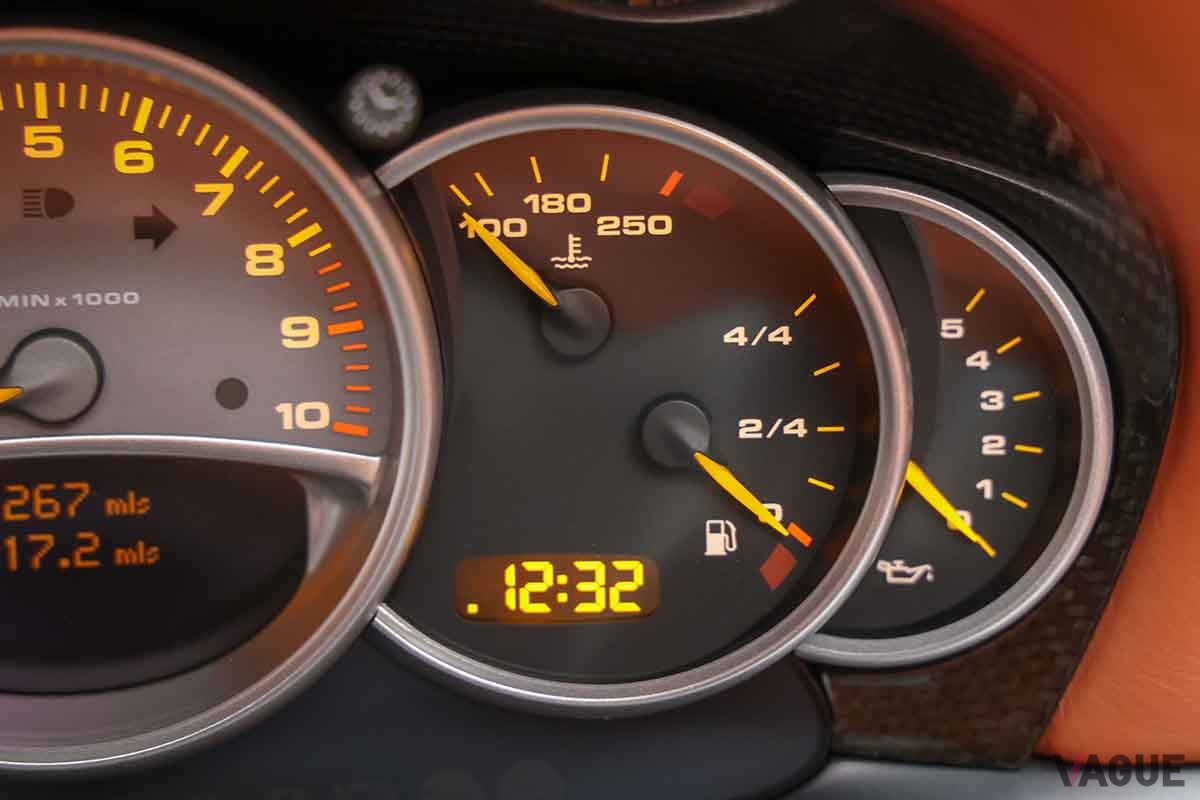 オークションに登場、約2億3000万円で落札された2005年式ポルシェ「カレラGT」。走行距離は7360kmだ　John Afravi（c）2025 Courtesy of RM Sotheby's