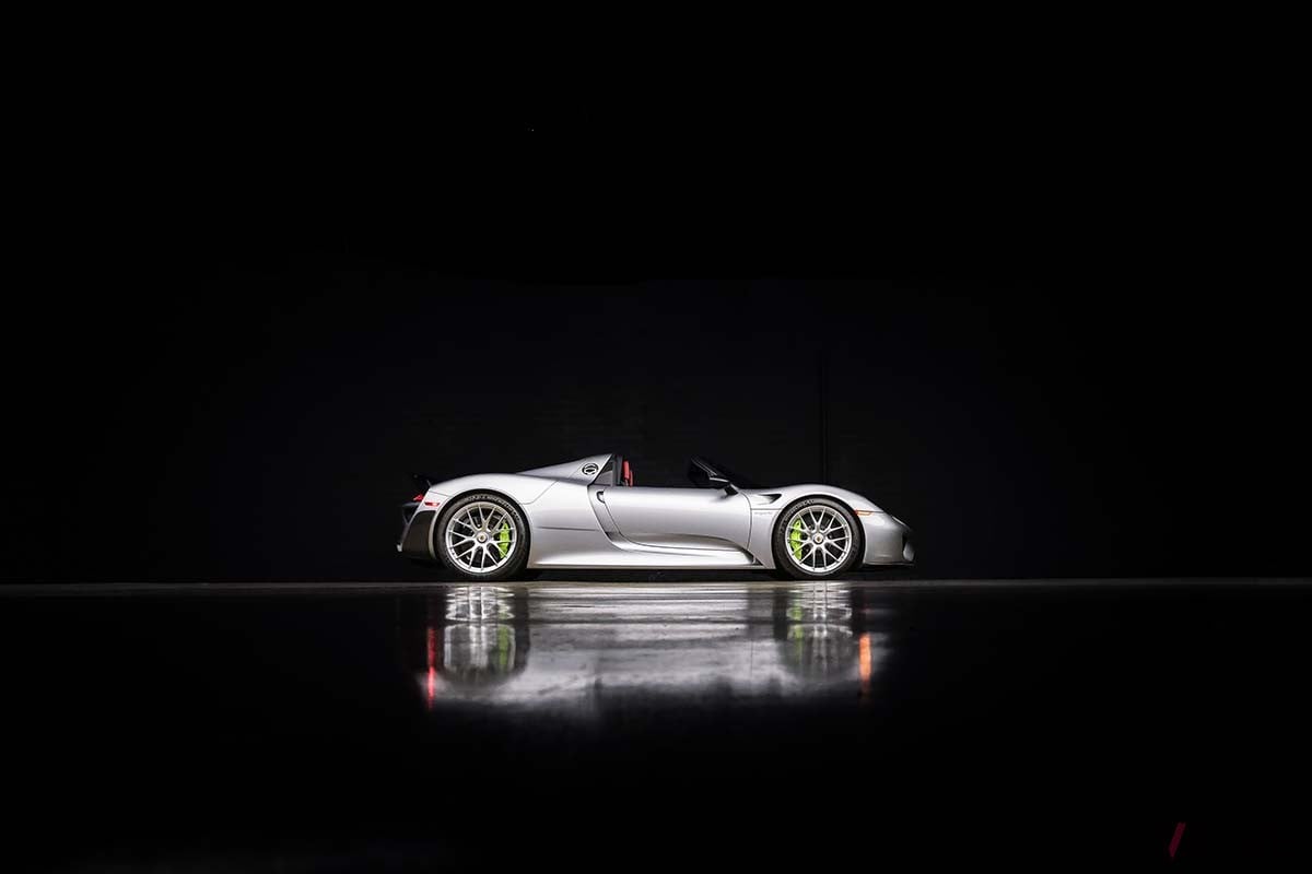 オークションに登場した2015年式ポルシェ「918“ヴァイザッハ”スパイダー」(c)2024 Courtsy of RM Sotheby's