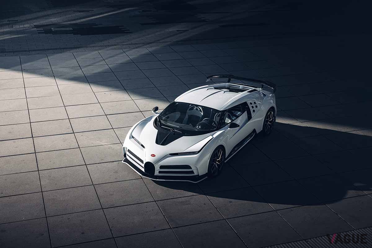 2月にパリで開催されるオークションに出品予定の2022年型ブガッティ「チェントディエチ」Keno Zache(c)2024 Courtesy of RM Sotheby's