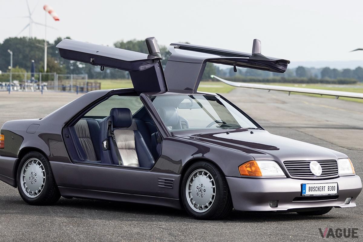 オークションに出品されたBoschert（ボシャート）「B300 ガルウィング」