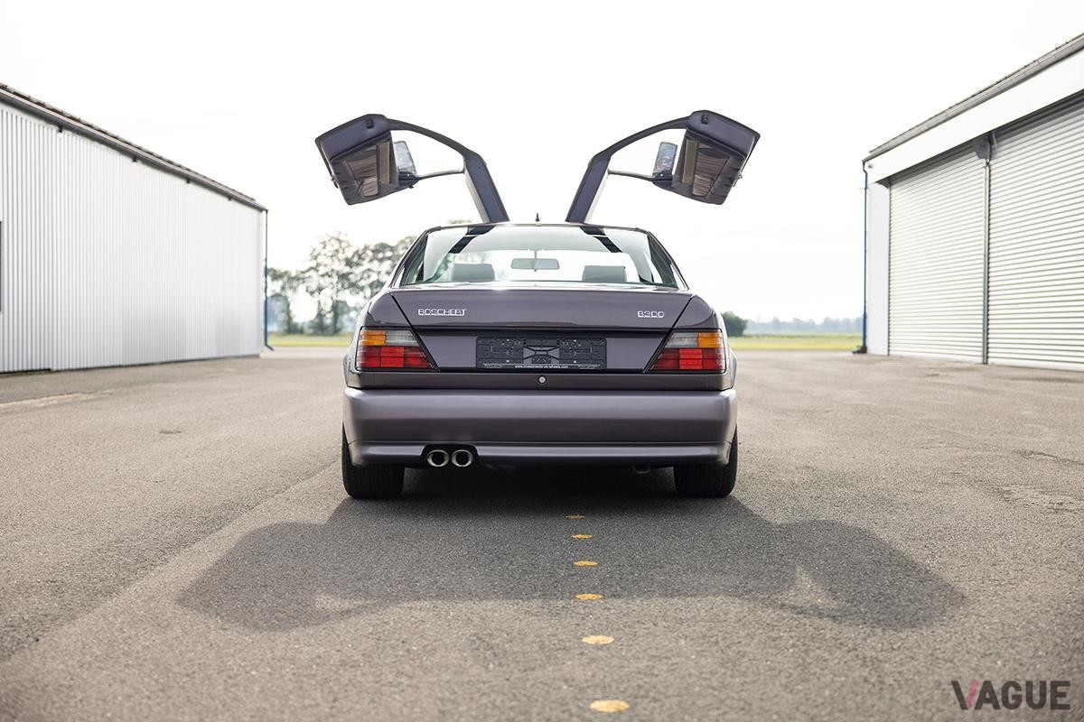 オークションに出品されたBoschert（ボシャート）「B300 ガルウィング」