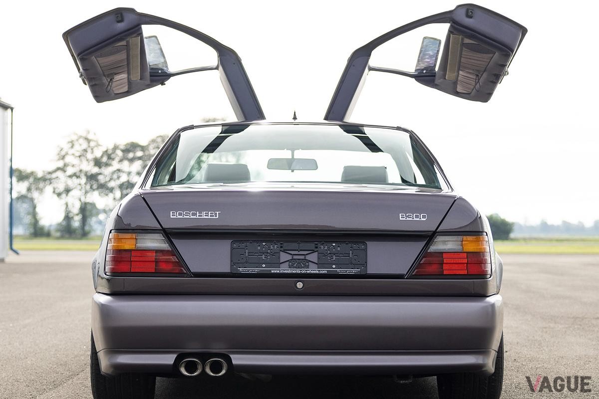 オークションに出品されたBoschert（ボシャート）「B300 ガルウィング」