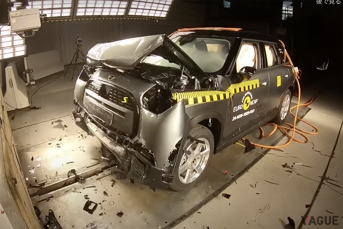 衝突安全性試験では、ミニ史上最大のボディサイズを特徴するSUV「カントリーマンSE（左ハンドル車）」でテスト