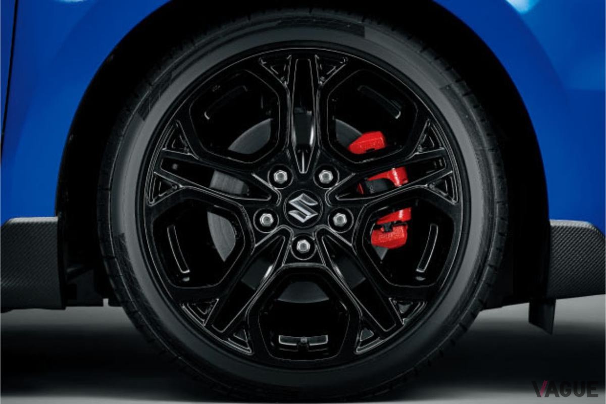 スイフトスポーツの特別仕様車「ZC33Sファイナルエディション」