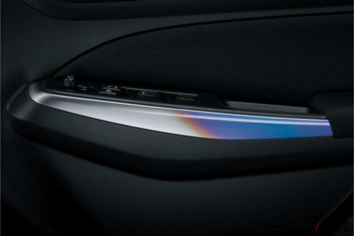 スイフトスポーツの特別仕様車「ZC33Sファイナルエディション」