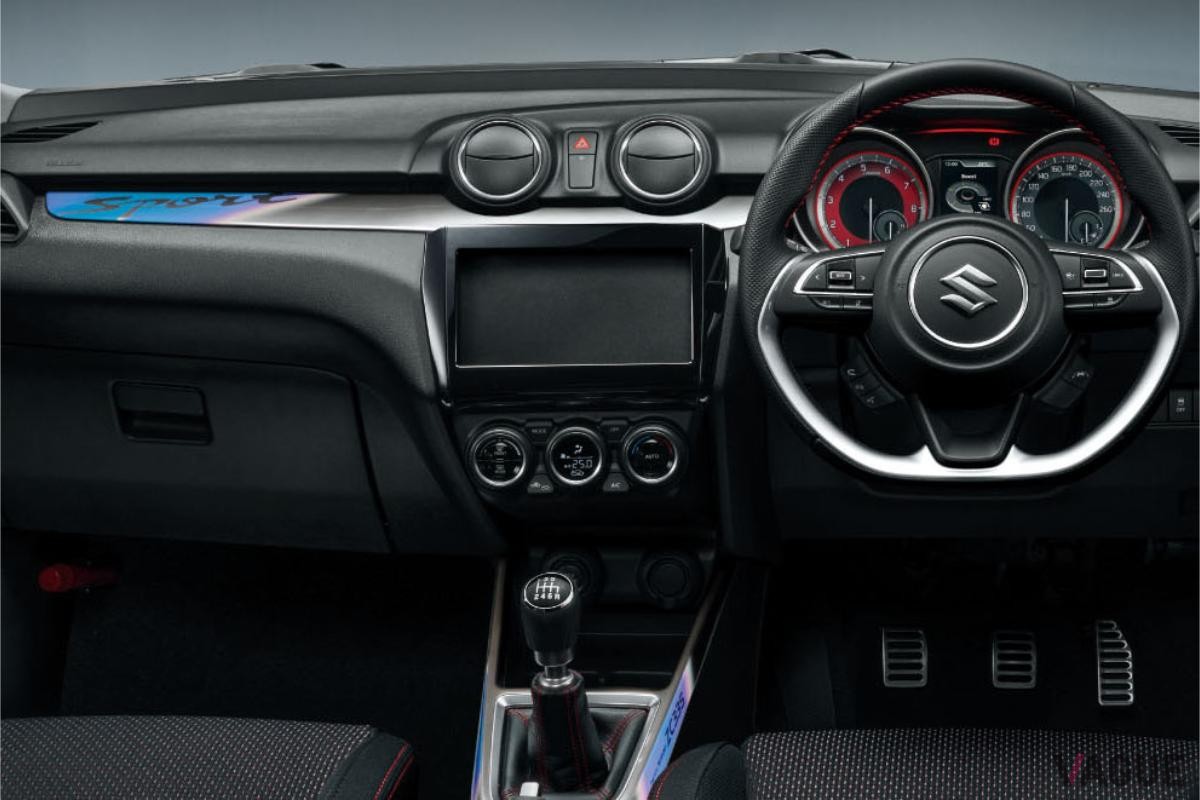 スイフトスポーツの特別仕様車「ZC33Sファイナルエディション」