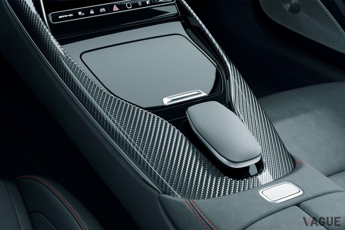 日本で発売が開始された新型メルセデスAMG「SL63 SEパフォーマンス」